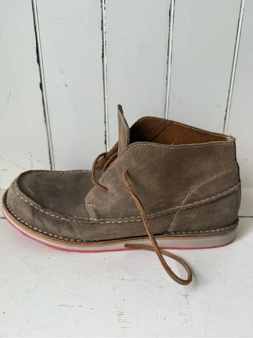 Ariat Cruiser Lace Up Chukka Suede Brown Shoes
